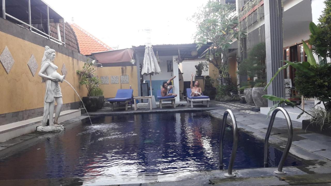 Sanata Yoga Guesthouse Canggu Eksteriør billede