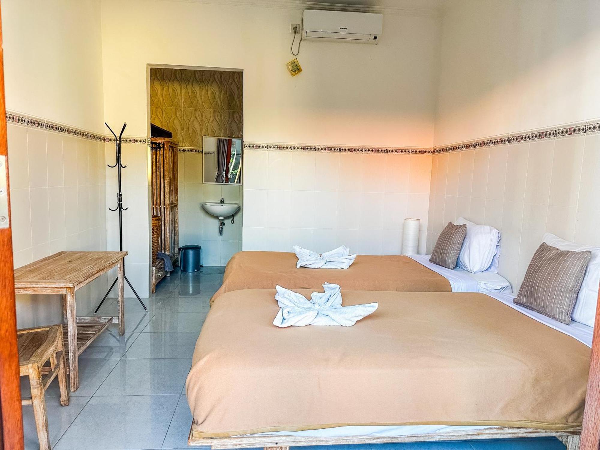 Sanata Yoga Guesthouse Canggu Eksteriør billede