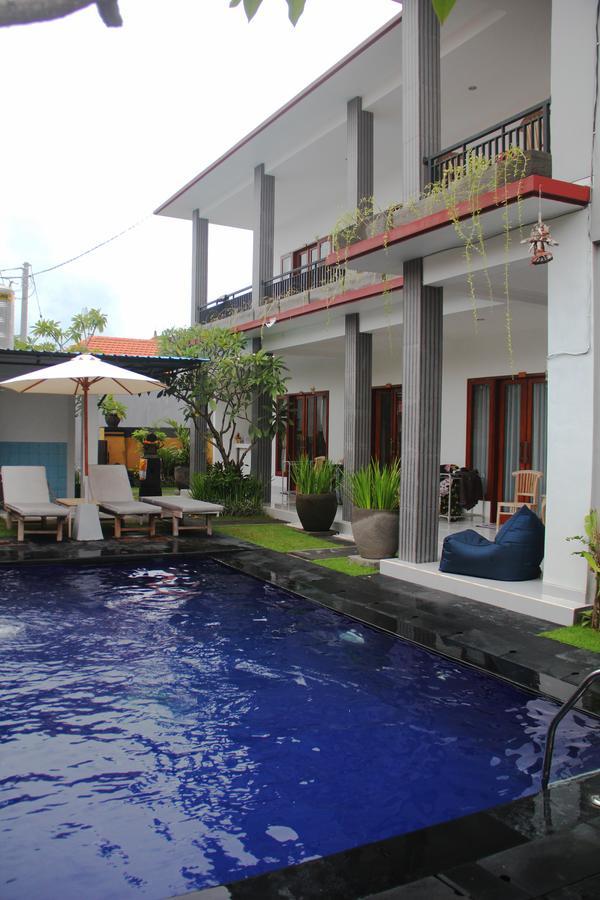 Sanata Yoga Guesthouse Canggu Eksteriør billede